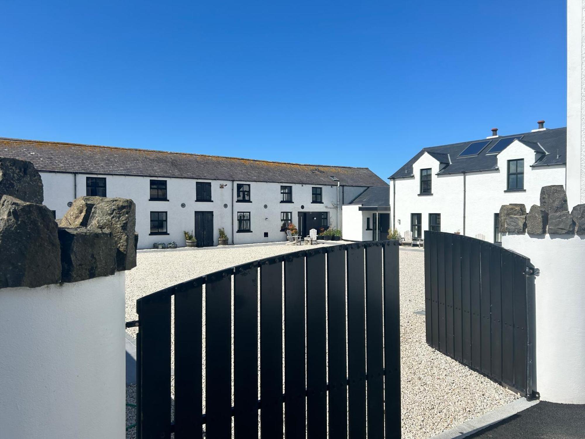Bayview Farm Holiday Cottages Bushmills Dış mekan fotoğraf